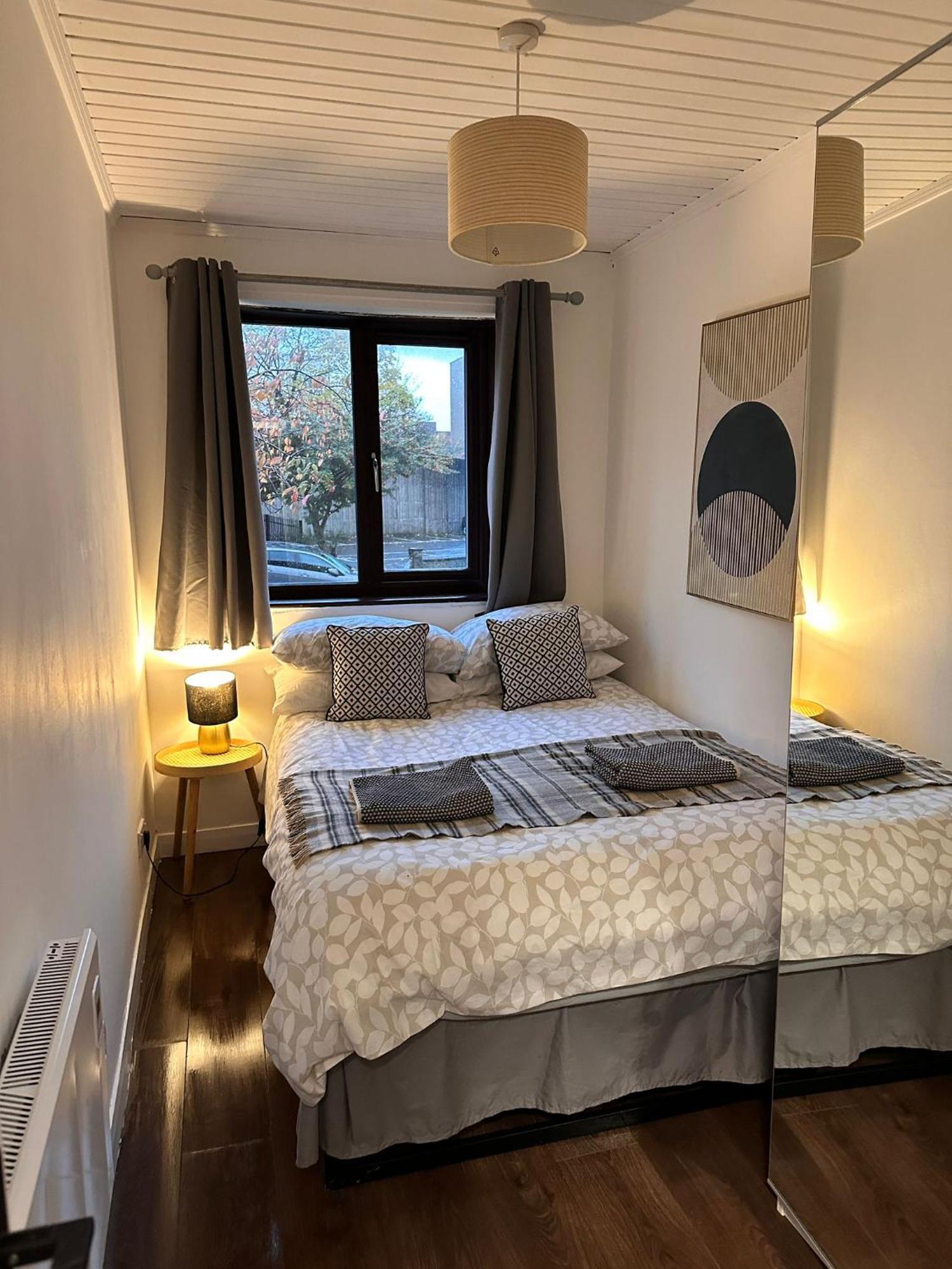 Brightcentral Apartment With Parking Glasgow Exteriör bild